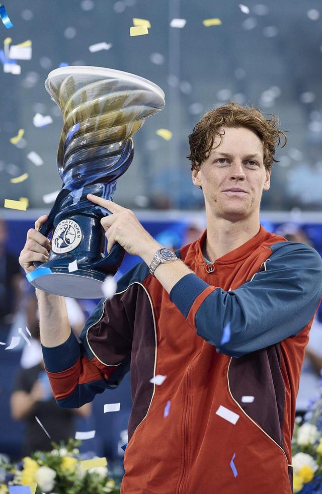 拉沃尔杯碾压联合杯，辛纳惊艳四座