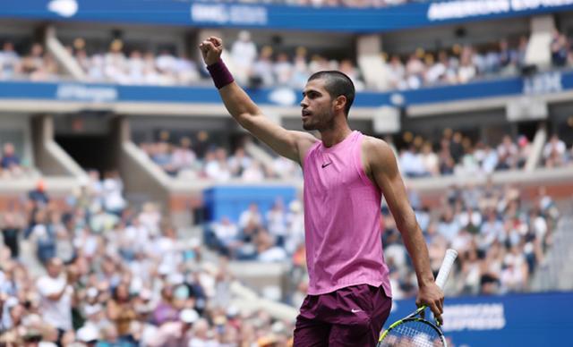 美国网球队轻取欧洲网球队，德约科维奇打破历史纪录