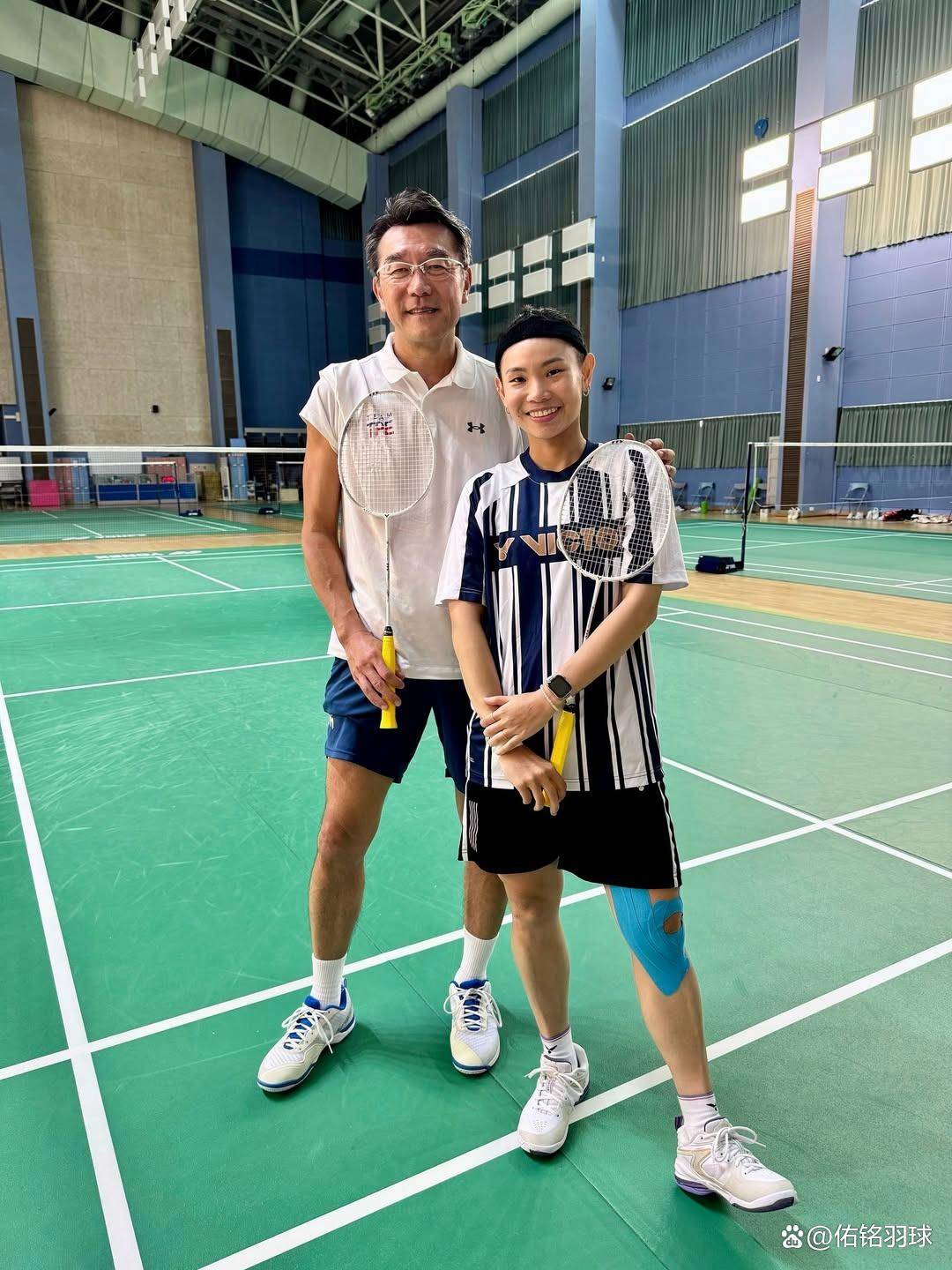 英格兰羽毛球队翻盘泰国羽毛球队，戴资颖爆发神勇