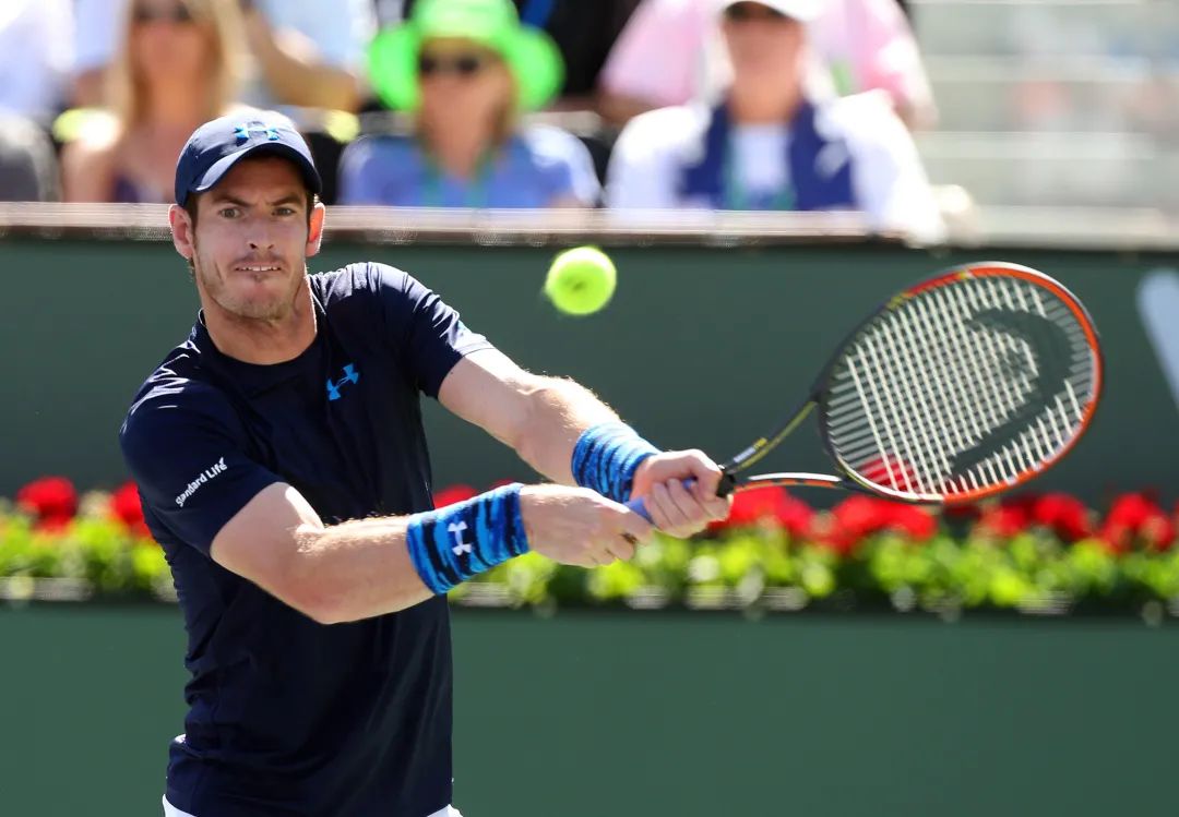 世界网球队险胜英国网球队,穆雷惊艳世界 世界网球队险胜英国网球队,穆雷惊艳世界