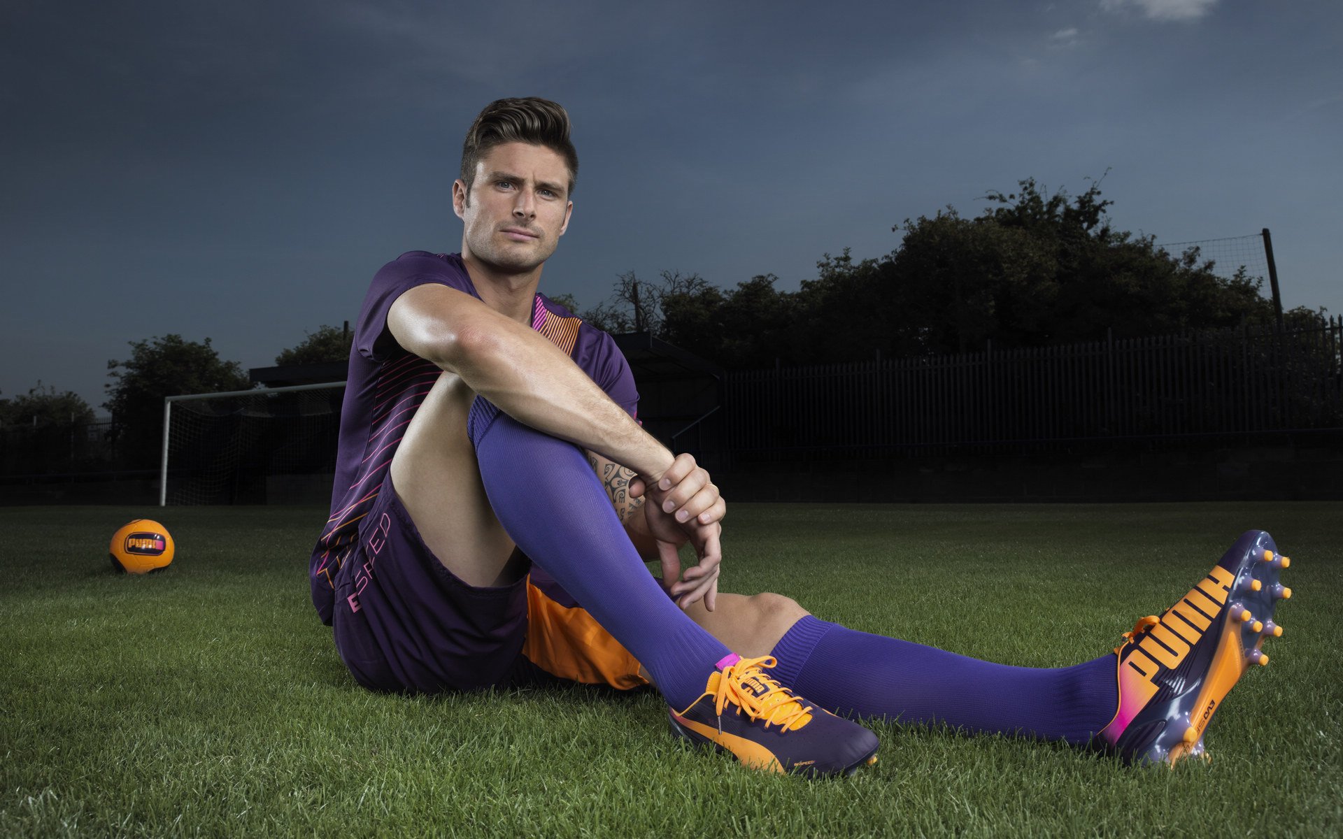 欧冠淘汰赛之夜，武切维奇状态火热，一己之力改写战局