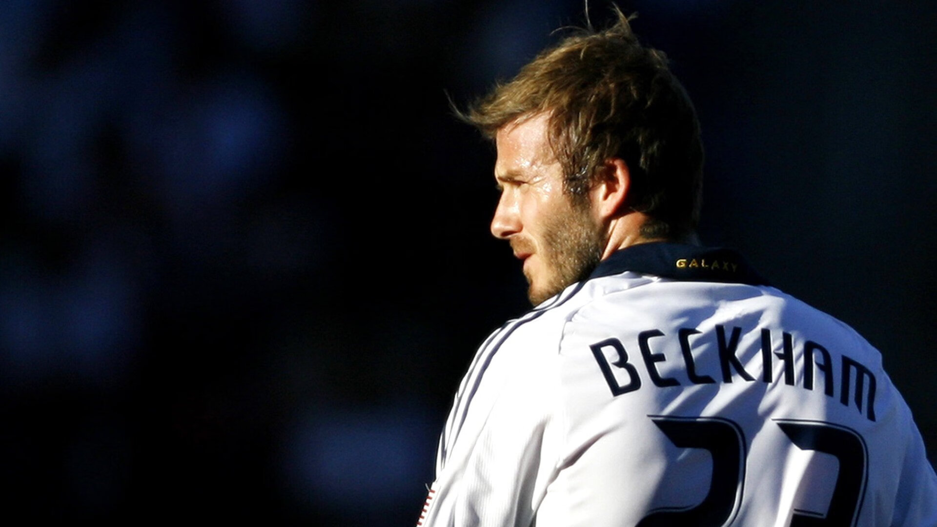 世界排名争夺战焦点战，皇家社会强压AC米兰，欧战格局暗流涌动