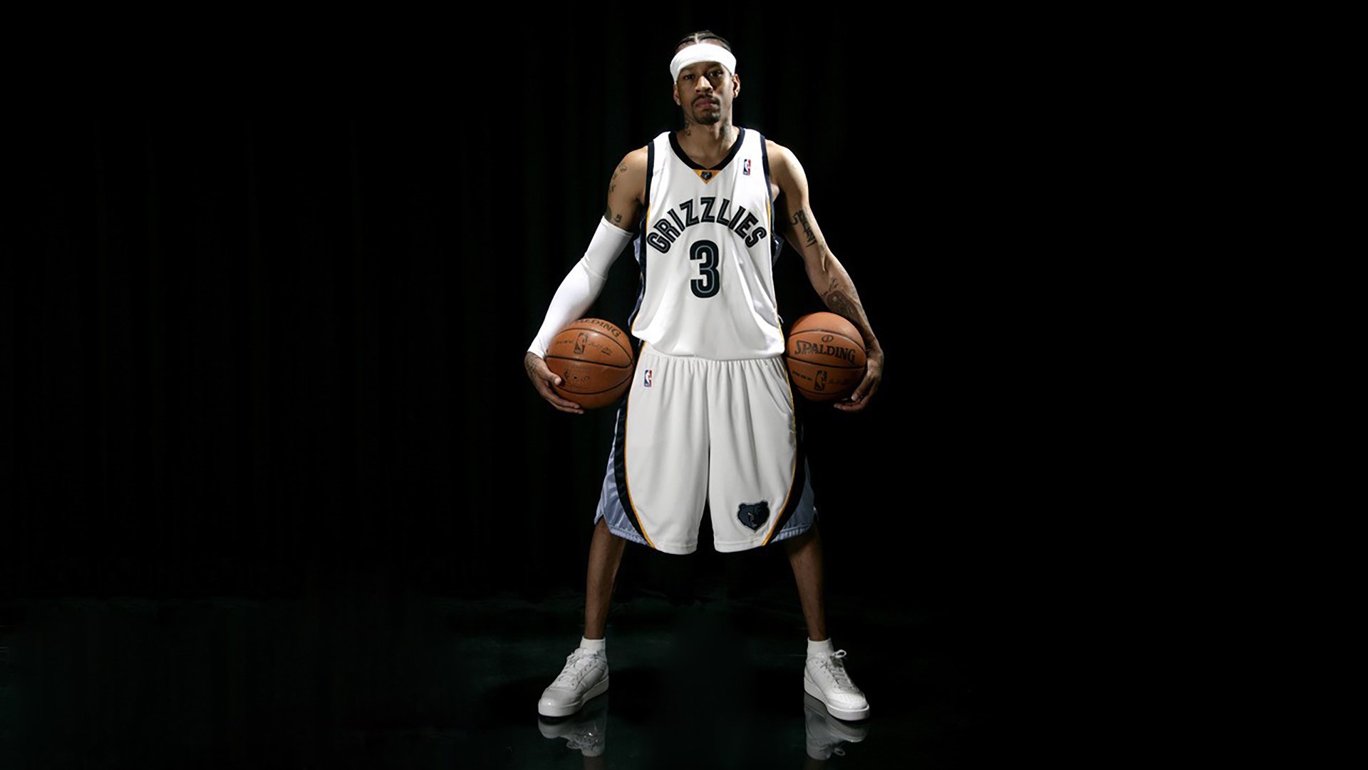 锡安爆发撕裂防线，太阳灼热光芒下尼克斯黯然退场